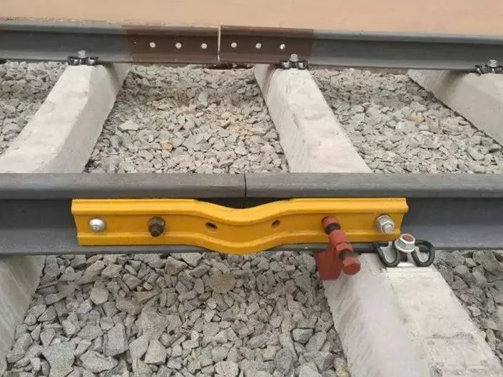 Rail Fish Plates Nail Rail suppliers Rail Fish Plates Nail Rail suppliers